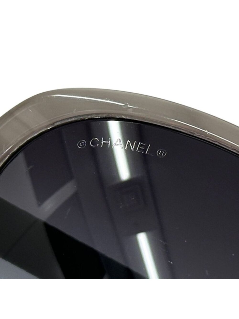 Chanel Sunglasses CC Logo Quilted Gray Black Eyewear - Picture 6 of 15